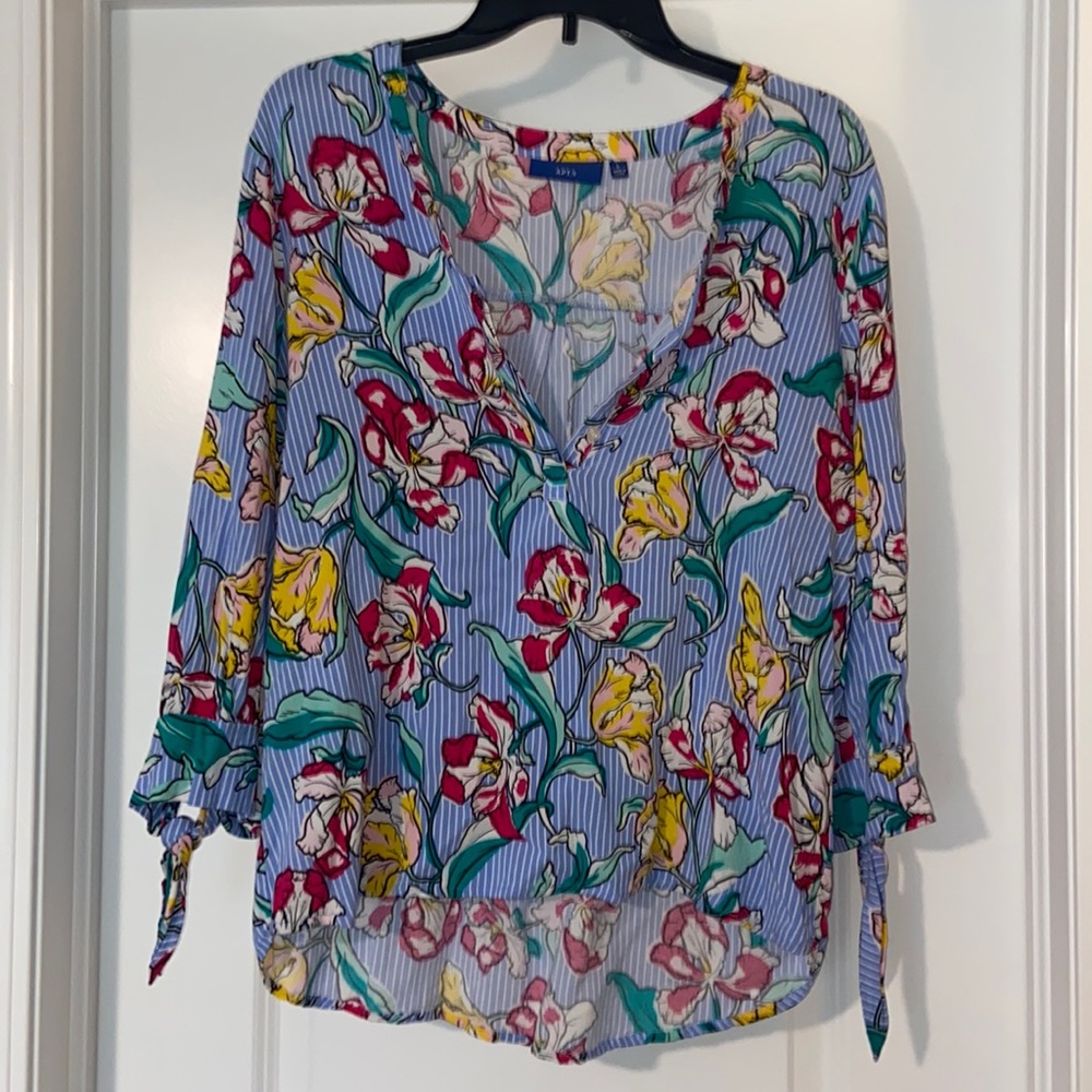 Apt 9 blouse